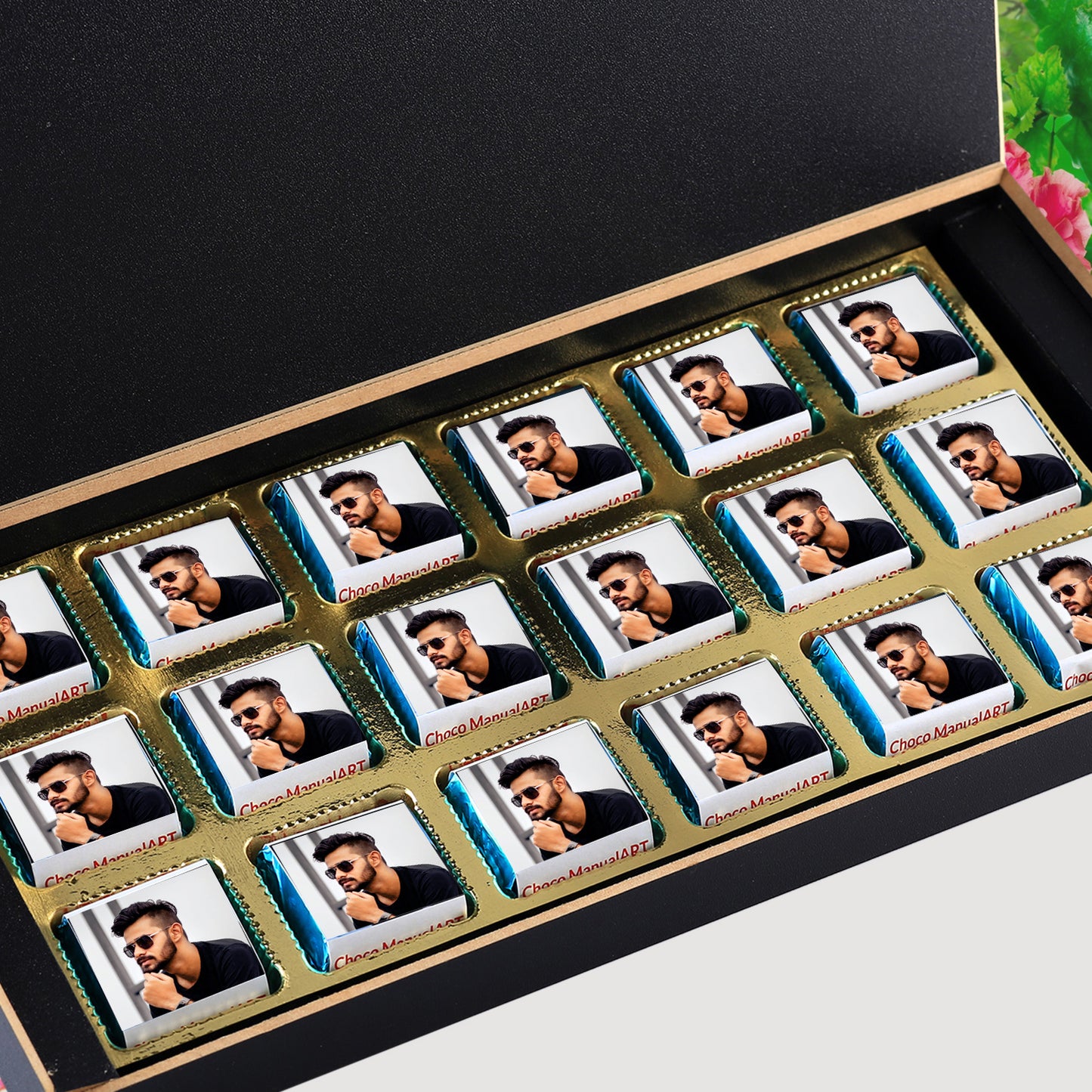 PERSONALISED PRINTED CHOCOLATE WRAPPER WITH YOUR FAVORITE PHOTO ON IT.