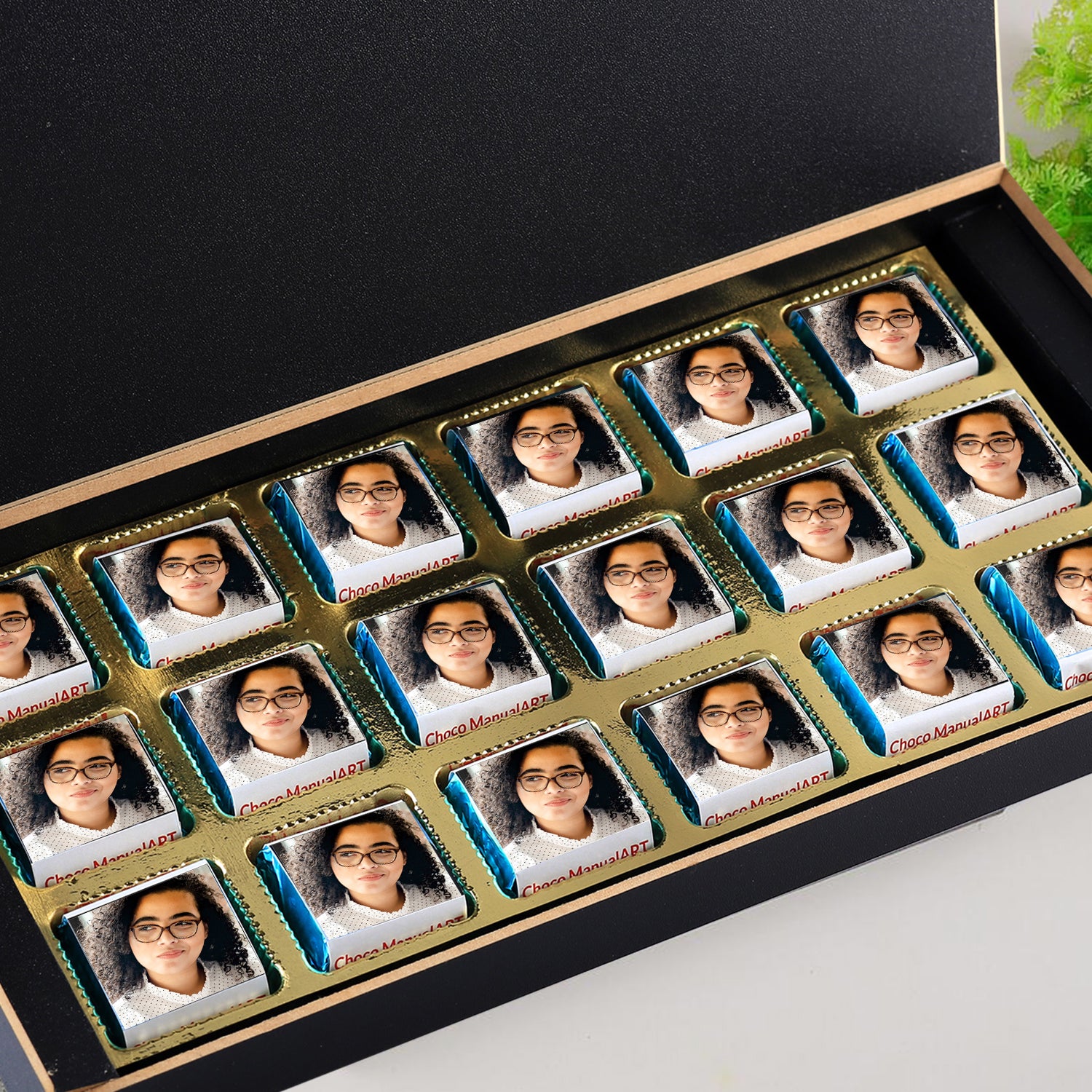 Chocolate Box For Birthday Gift. Birthday Gift For Kids.what To We Gift A Kid On His Birthday. 