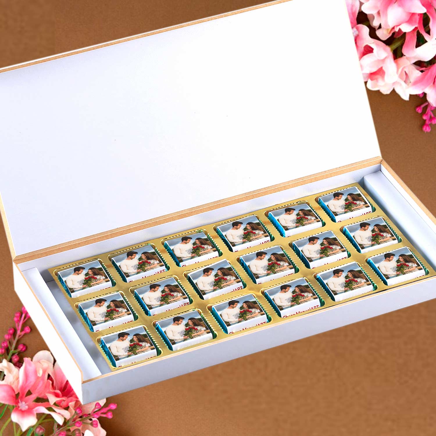 Wedding invitation for friend. Chocolate box with good price. Personalized chocolate box. personalized chocolate box for wedding invitation. customized  chocolate box for gift.