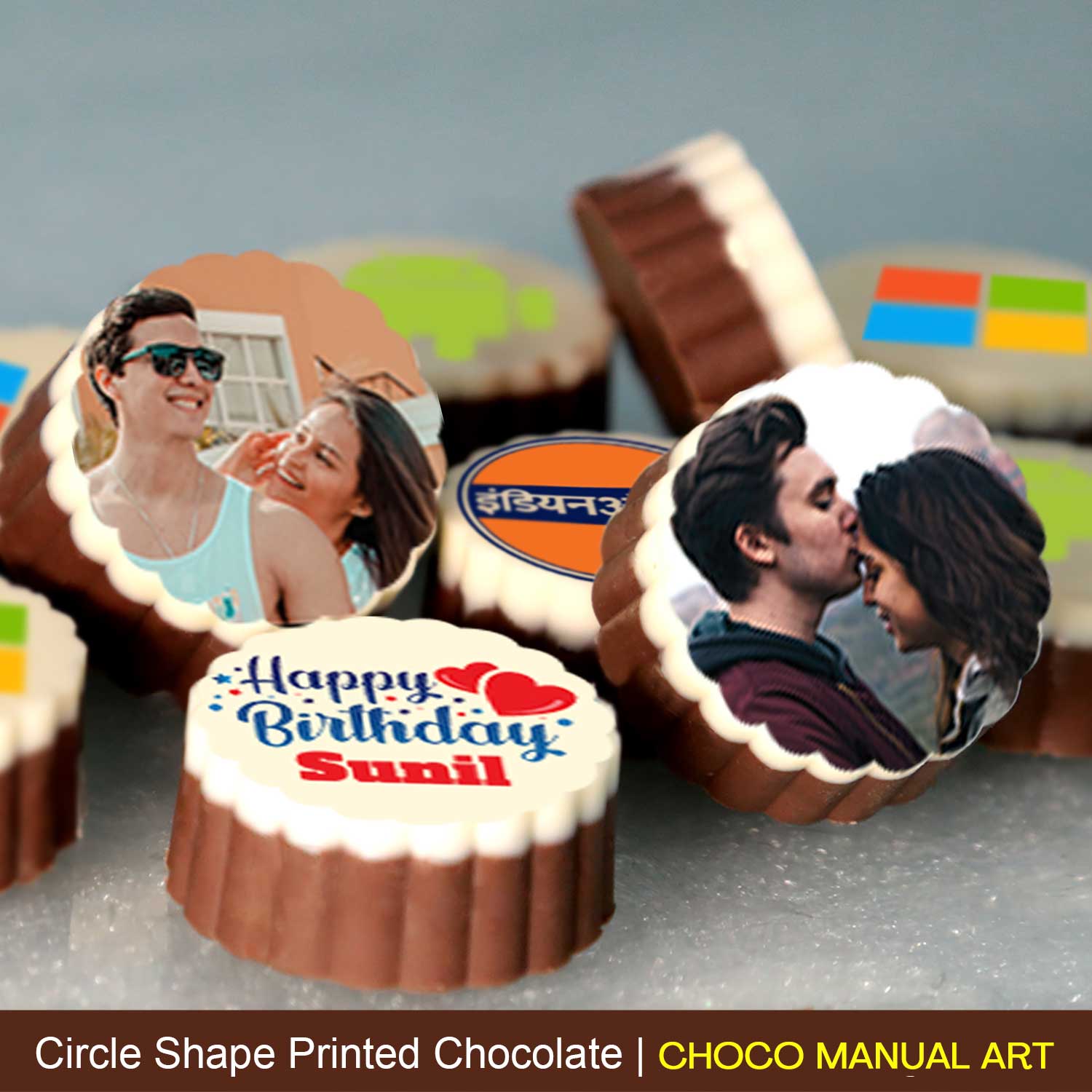 Name printed chocolates to congratulate the couple